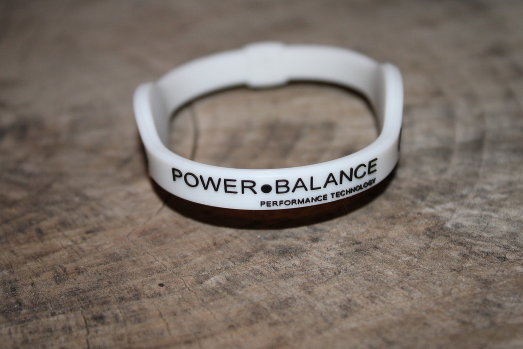 Bracelet power balance