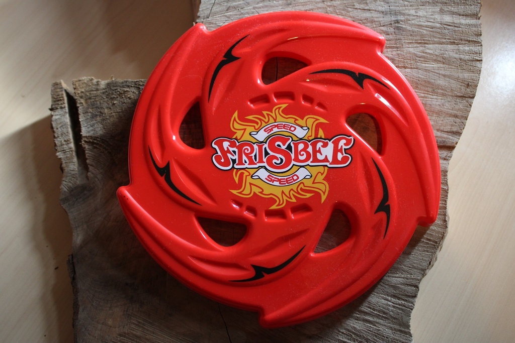 frisbee